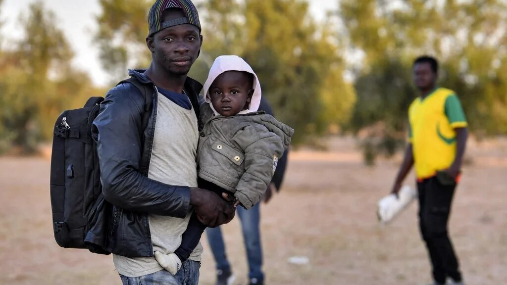 Les propos de chef de l’État tunisien sur les migrants subsahariens ont choqué l’opinion publique et la société civile (AFP/Fethi Belaid)