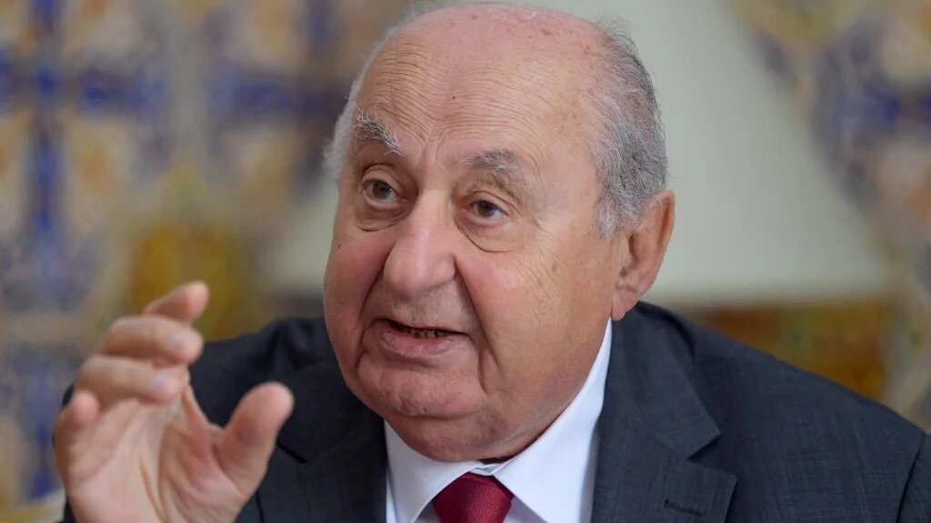 Sadok Belaïd, chef de la « Commission nationale consultative pour une nouvelle République » (AFP/Fethi Belaid)