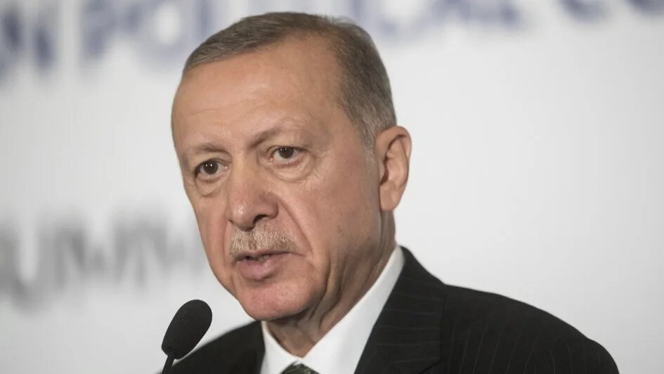 Turkish President Recep Tayyip Erdogan speaks during the Meeting of the European Political Community in Prague, Czech Republic, on 6 October 2022 (Michal Cizek/AFP)