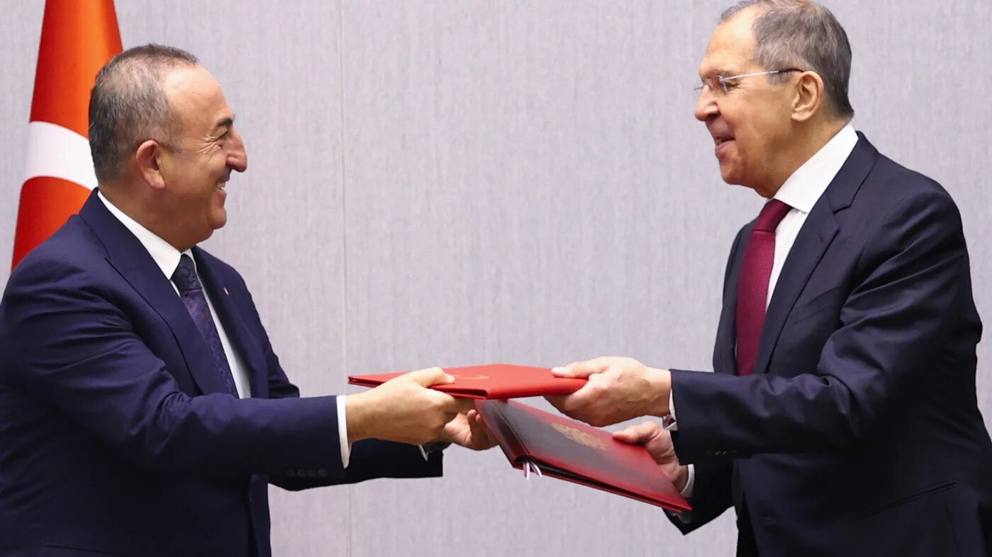 Turkish Foreign Minister Mevlut Cavusoglu visited Moscow for talks with his Russian counterpart Sergei Lavrov on Tuesday.