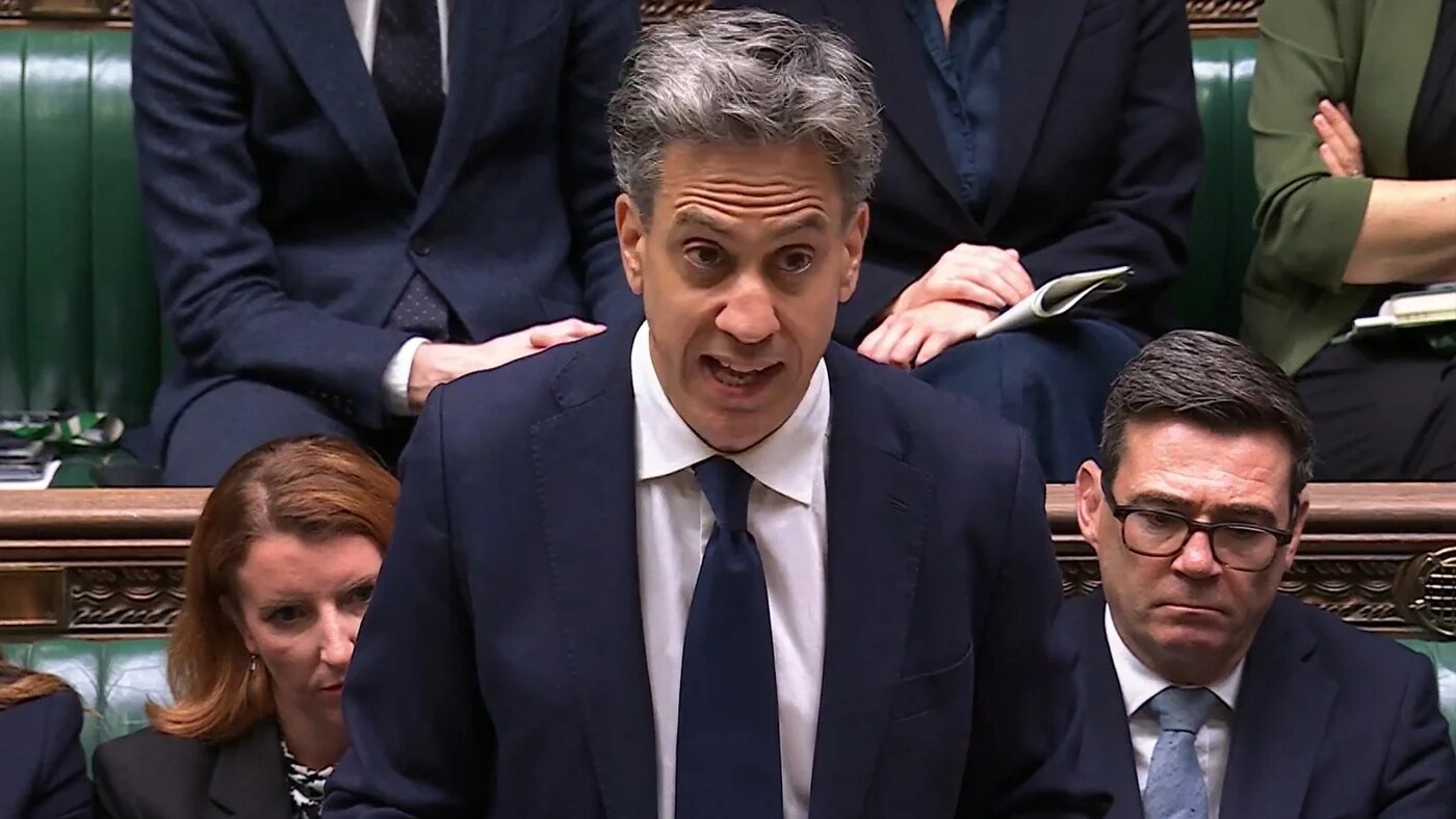 UK Foreign Secretary Ed Miliband announced both comprehensive sanctions on Israeli settlements and a ban on all arms licences to Israel in parliament on 8 September 2026 (AFP)
