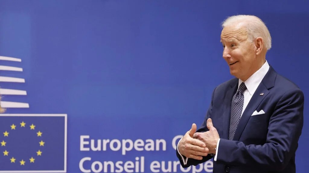 Faute de pouvoir peser sur le cours des événements, l’Europe va se retrouver contrainte de coller au grand frère américain (AFP/Ludovic Marin)