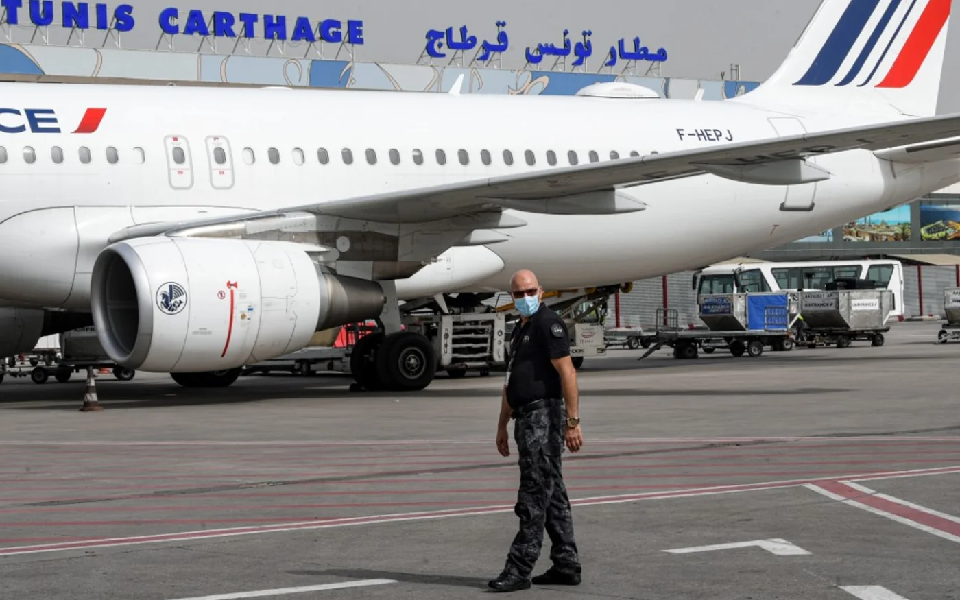 Les cas sont en hausse depuis la réouverture le 27 juin aux voyageurs venus de pays classés « verts » (AFP)