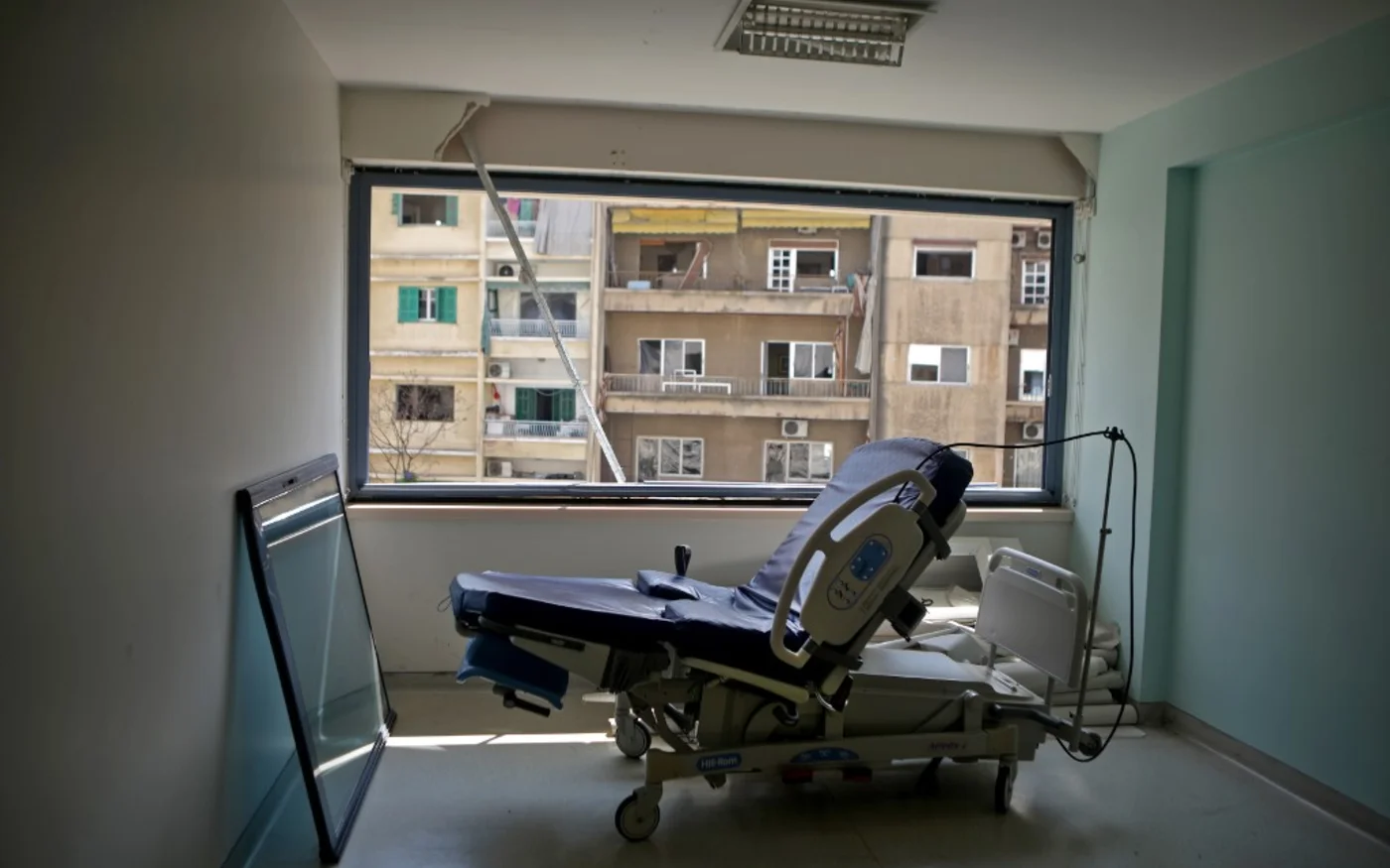 L’hôpital Saint-Georges de Beyrouth a été sérieusement endommagé par l’explosion du 4 août (AFP)