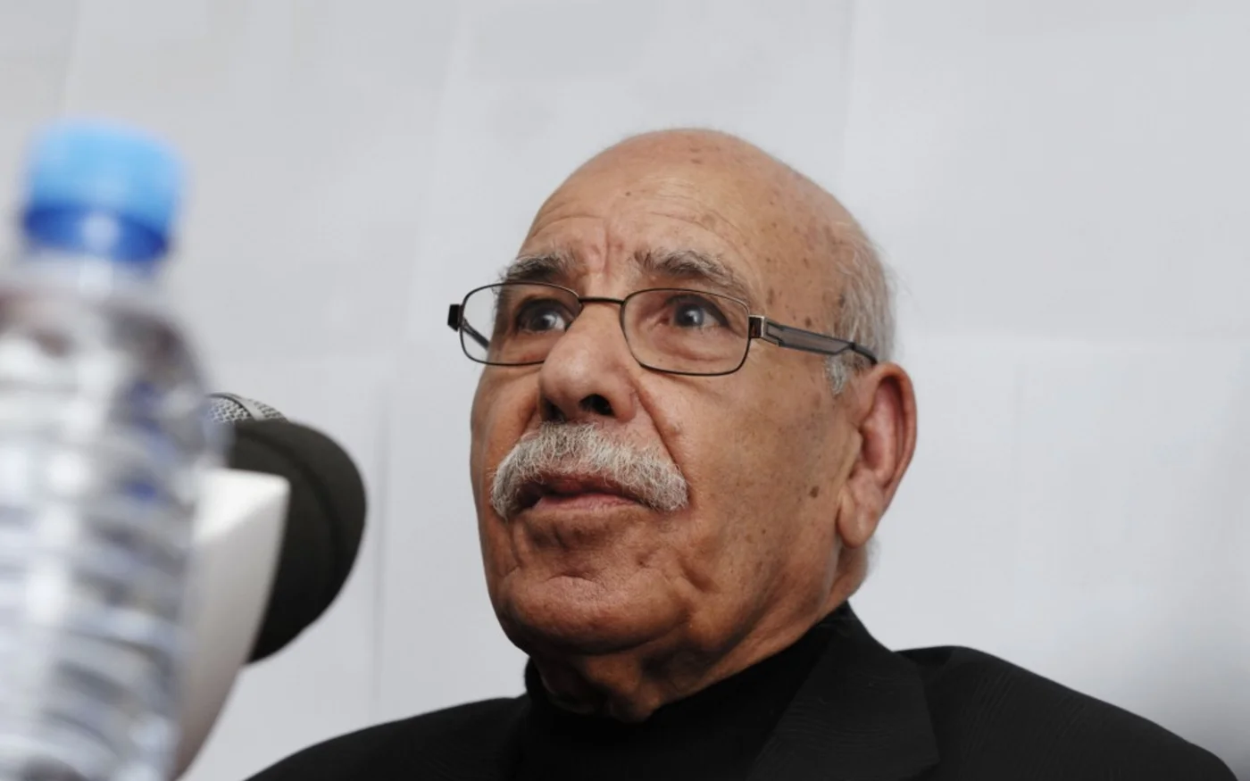 À plus de 80 ans, Lakhdar Bouregaa, ancien moudjahid, est le plus adulé des prisonniers du hirak en Algérie (AFP)