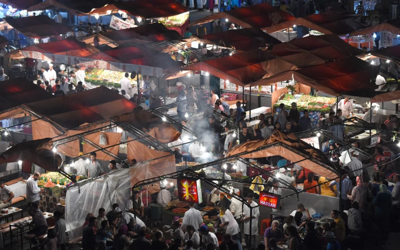 La place Jemaa el-Fna avant le coronavirus, en juin 2015 (AFP/Fadel Senna)