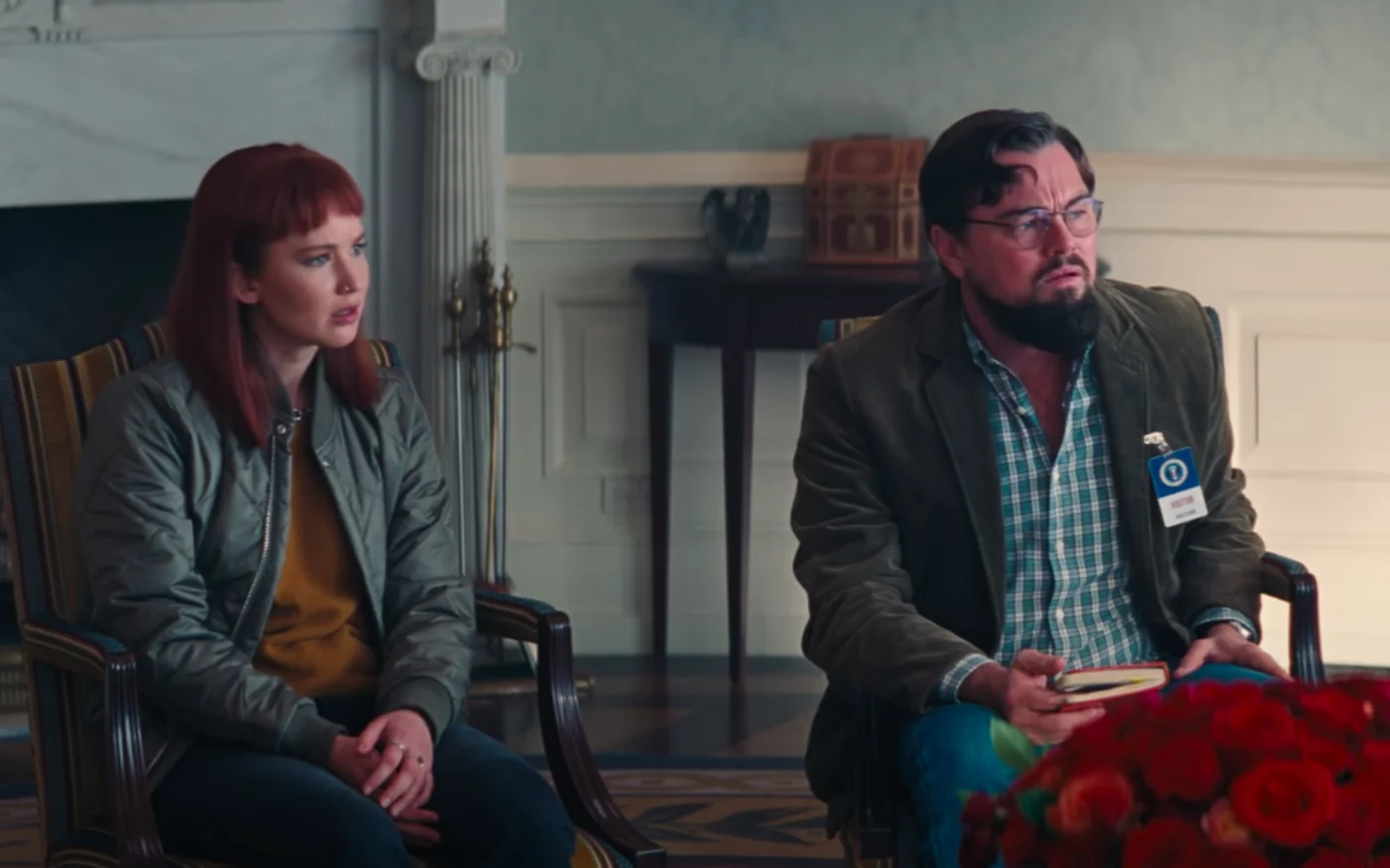 Dans Don’t Look Up : Déni cosmique, Jennifer Lawrence et Leonardo DiCaprio incarnent deux astronomes qui découvrent une comète dévastatrice (capture d’écran/Hyperobject Industries et Bluegrass Films)