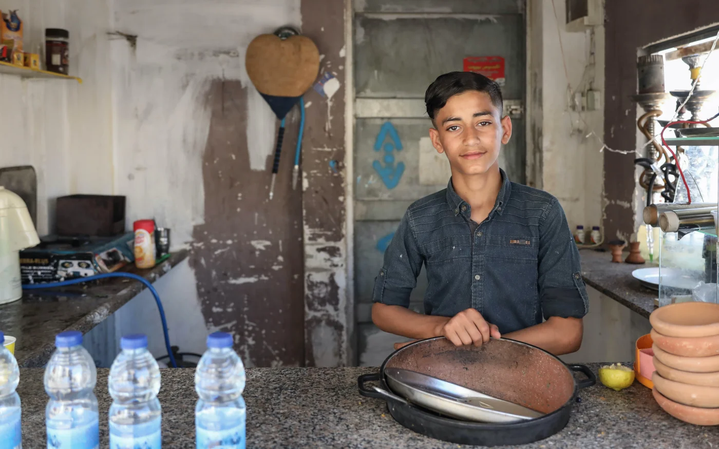 « Je n’ai pas d’amis et je n’ai pas le temps de sortir à cause de mon travail », regrette Mohammed Jabr (MEE/Mohammed Hajjar)