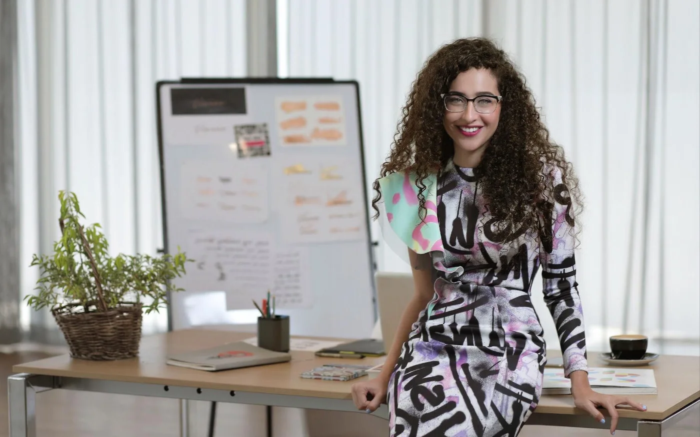 Ghada Wali explique vouloir partager sa passion pour sa langue natale avec les apprenants, quels que soient leur âge et leur milieu (Ghada Wali)