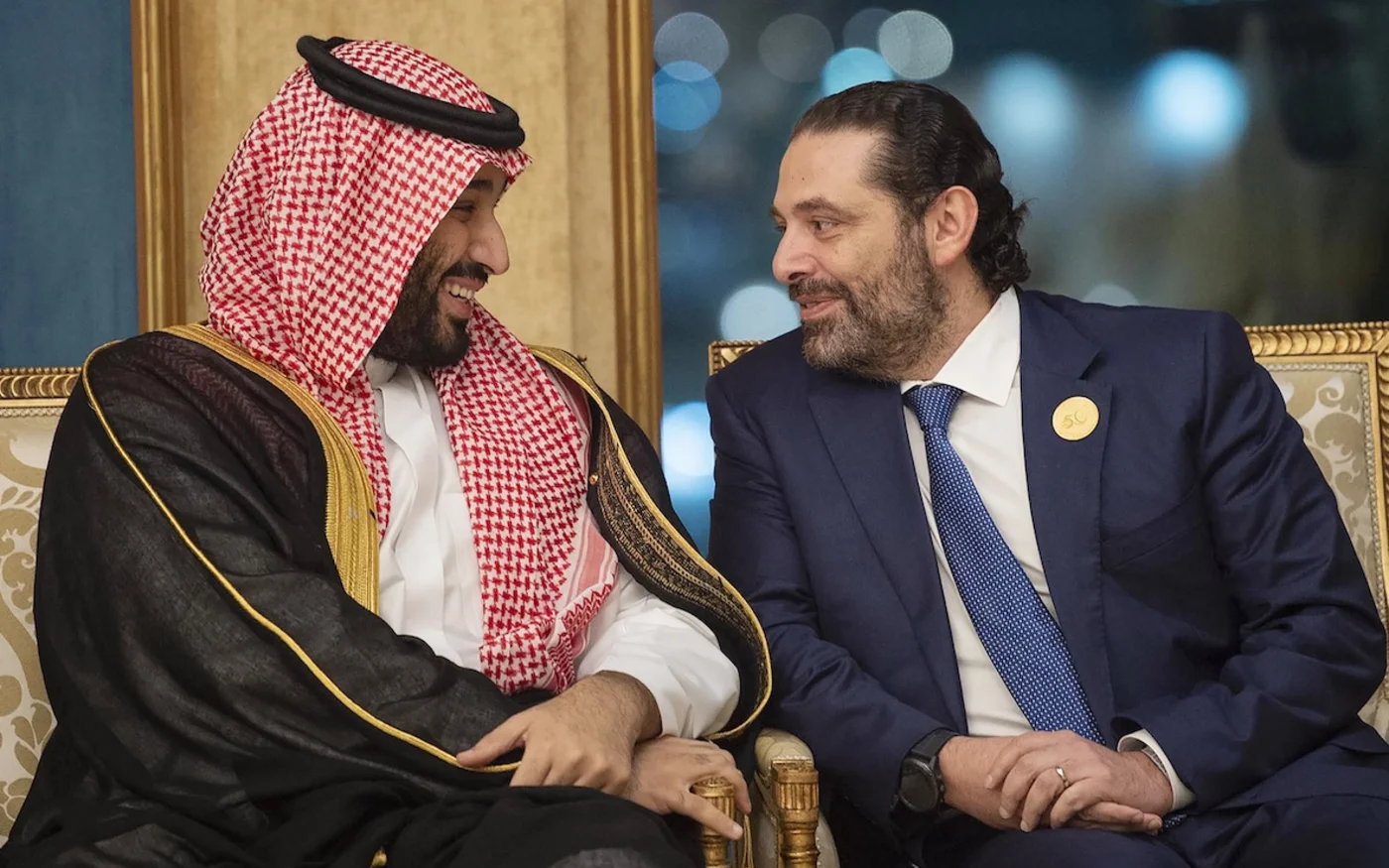 Mohammed ben Salmane et Saad Hariri lors d’une réunion au sommet de l’Organisation de la coopération islamique (OCI), dans la ville sainte saoudienne de La Mecque, 1er juin 2019 (AFP)