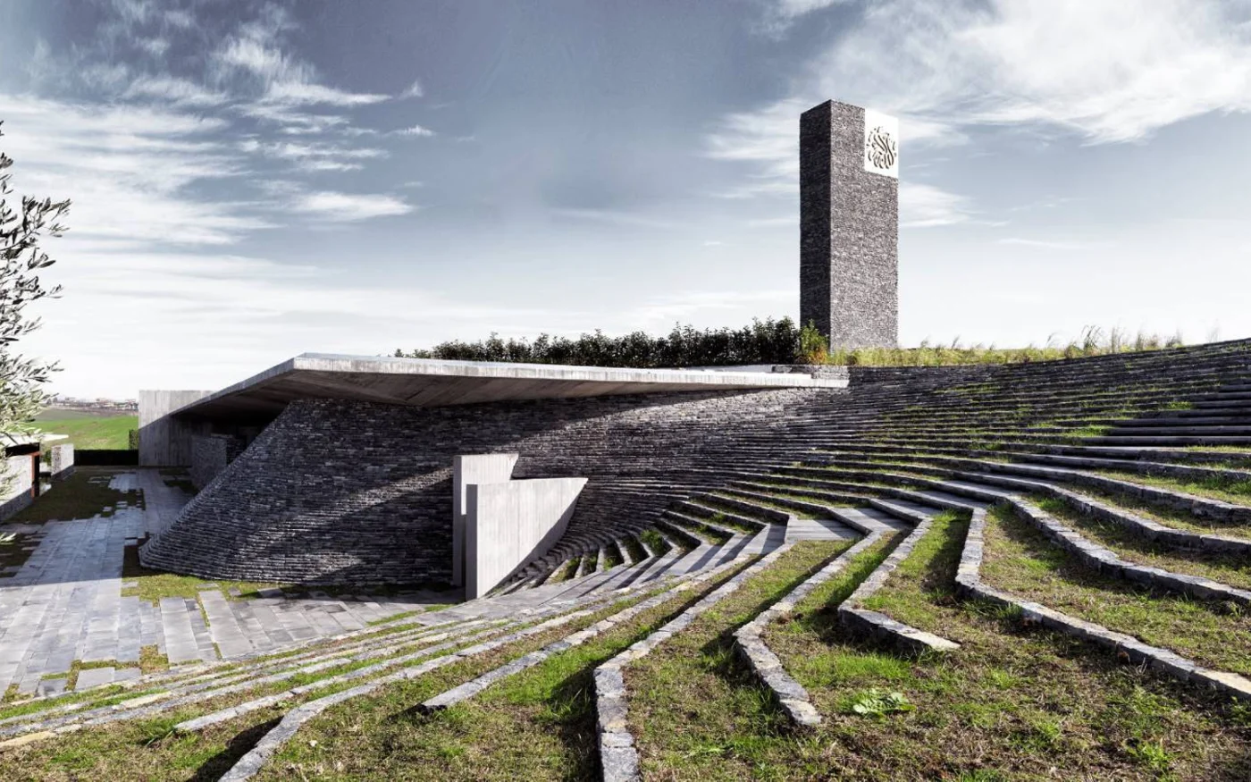 L’architecte de la mosquée a déclaré que sa structure représentait « un monde intérieur primaire, libéré de tout fardeau culturel » (Creative Commons)