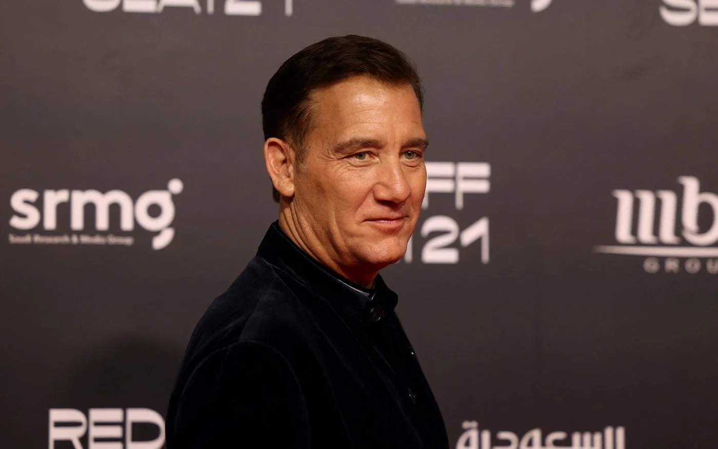 L’acteur britannique Clive Owen a rejoint d’autres personnalités du cinéma lors du premier Festival du film de la mer Rouge à Djeddah, en Arabie saoudite (AFP/Fayez Nureldine)