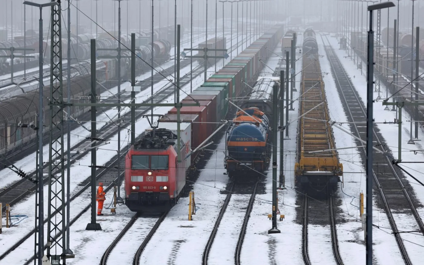 Début décembre, les cours du gaz ont bondi, bouleversant les marchés mondiaux, avec une conséquence très concrète et très chère : l’Europe et l’Asie surenchérissent pour s’arracher des cargaisons de gaz naturel liquéfié (AFP/Morris Mac Matzen)