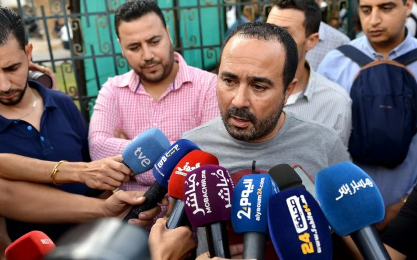 Le journaliste Souleimane Raissouni, en détention préventive depuis un an, poursuit une grève de la faim malgré les risques pour sa santé (AFP)