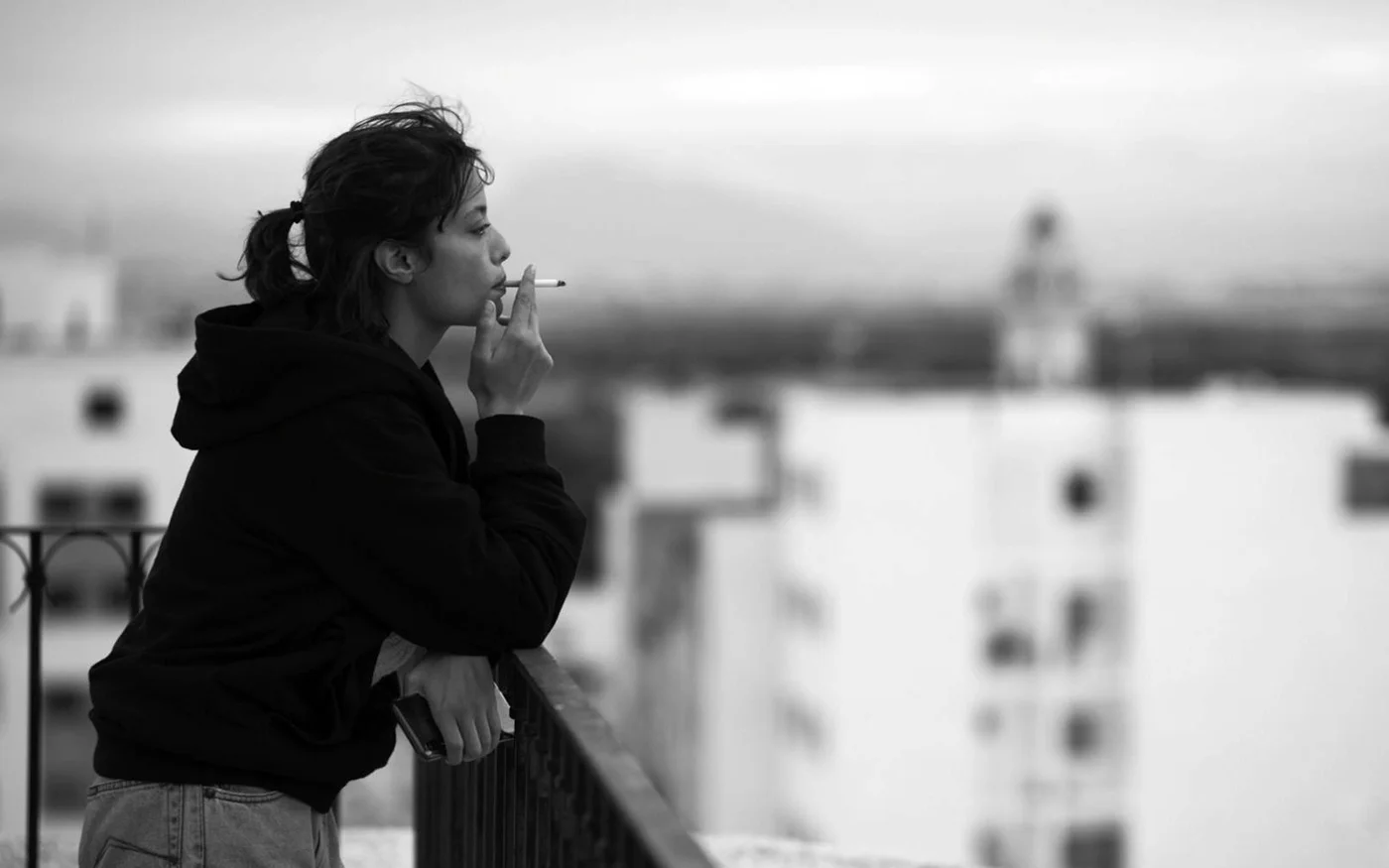 Nour Hajri interprète Nada, une éditrice web sourde et muette introvertie qui n’a apparemment ni amis ni famille (Utopia Films)