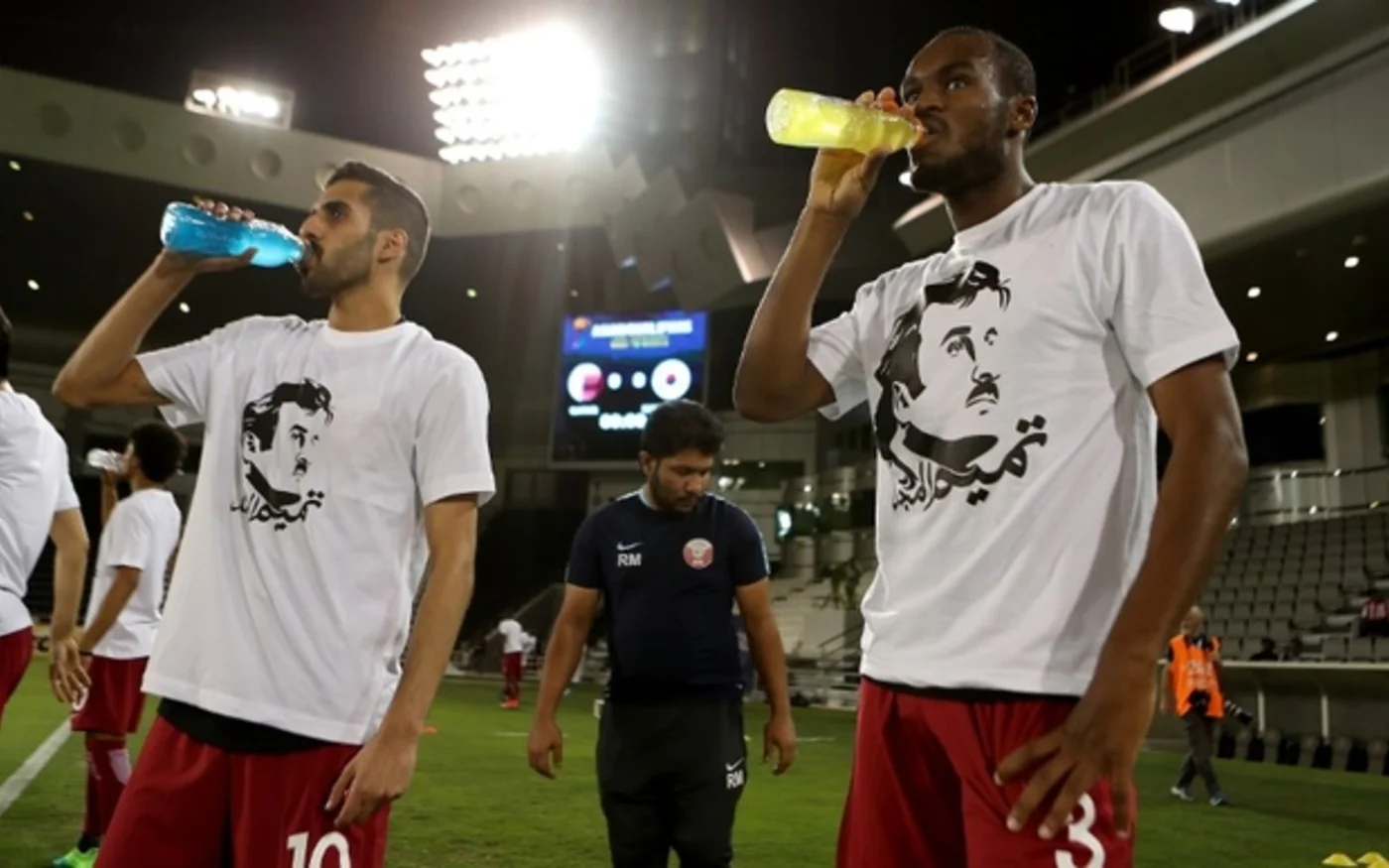 L’équipe nationale qatarie participera pour la première fois à la Coupe du monde 2022 (AFP)