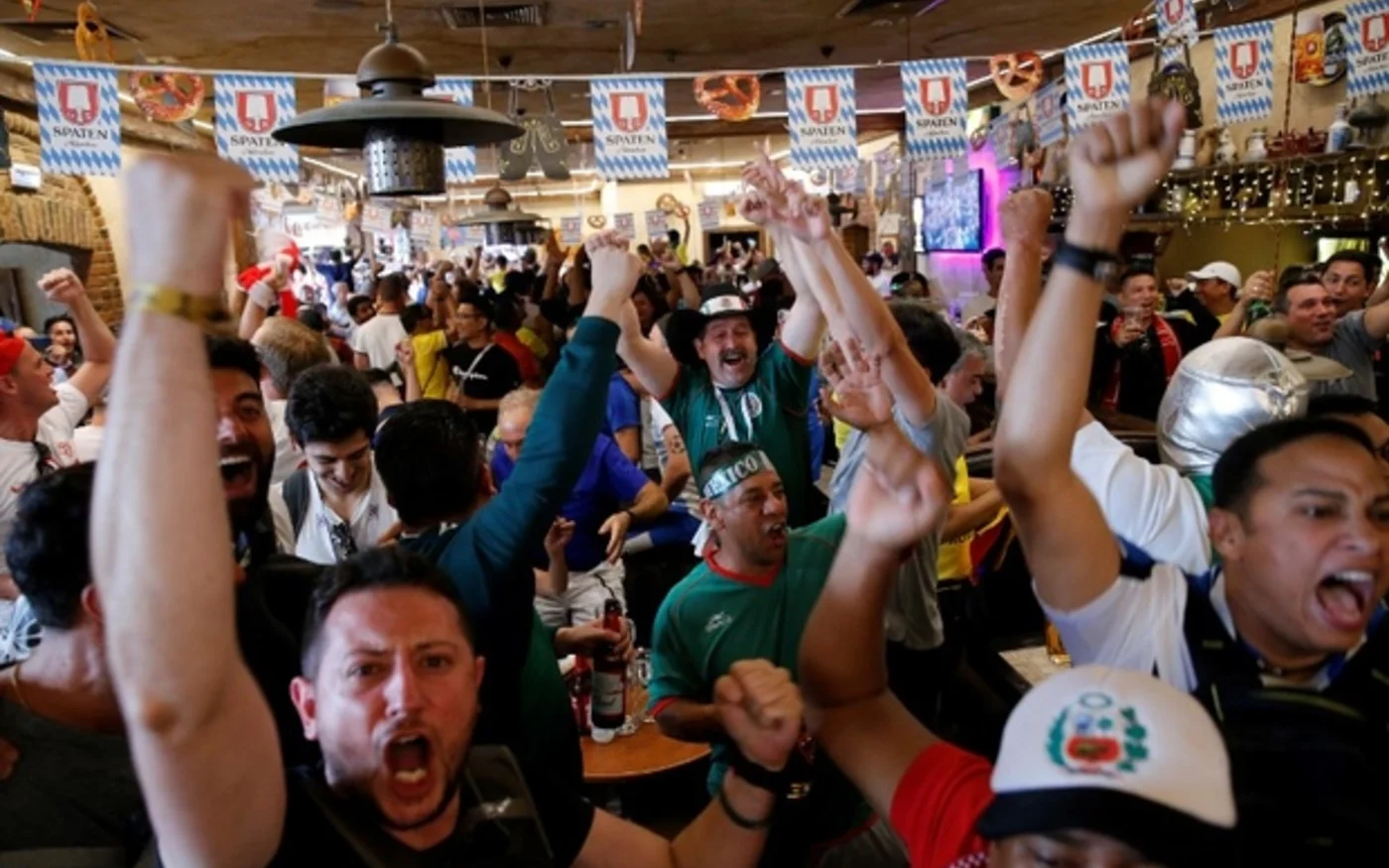 Cette année, les brasseries russes ont eu du mal à satisfaire la demande de bière pendant la Coupe du monde (AFP)