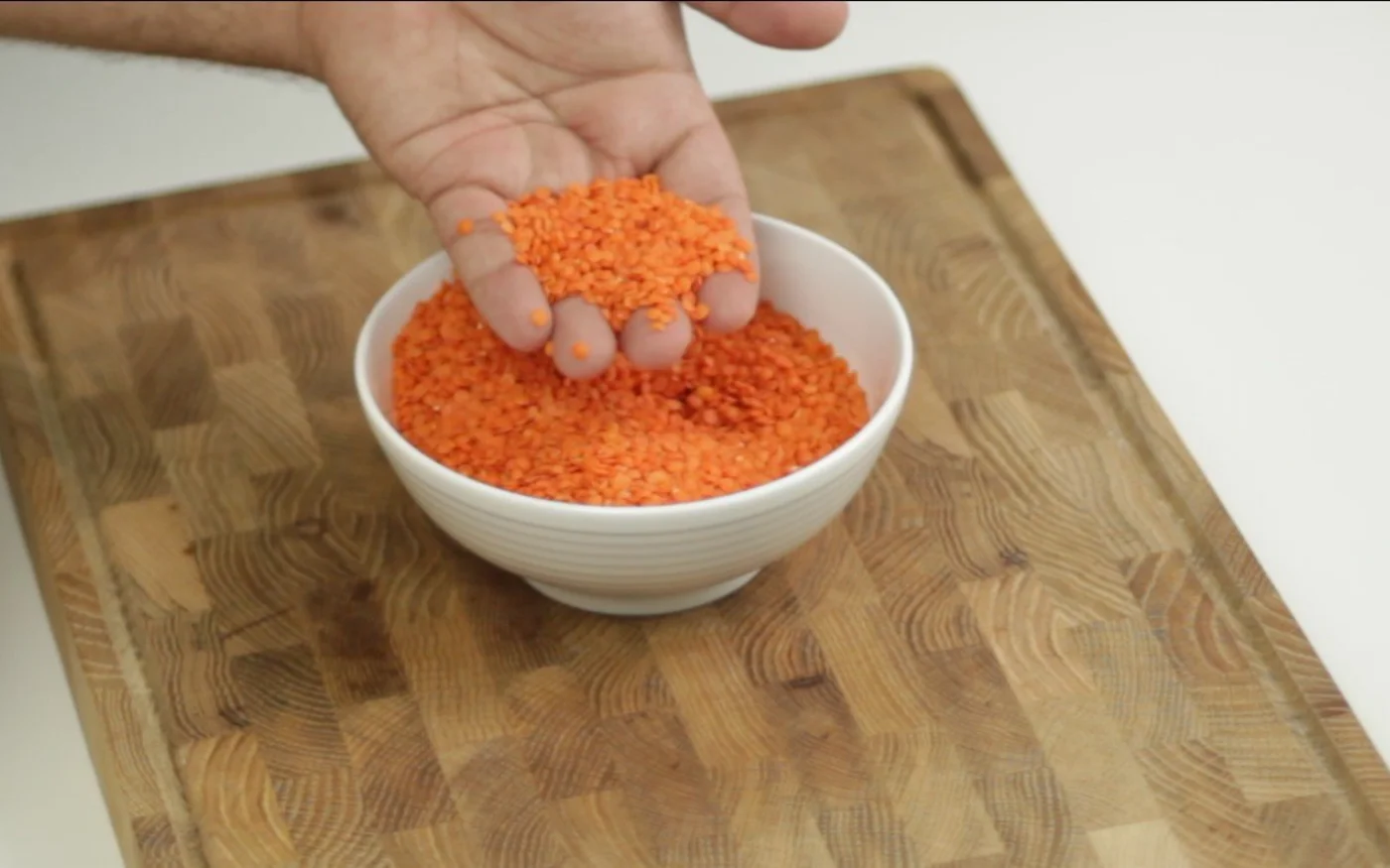 Pour cette recette, on utilise des lentilles corail (@middleeats)