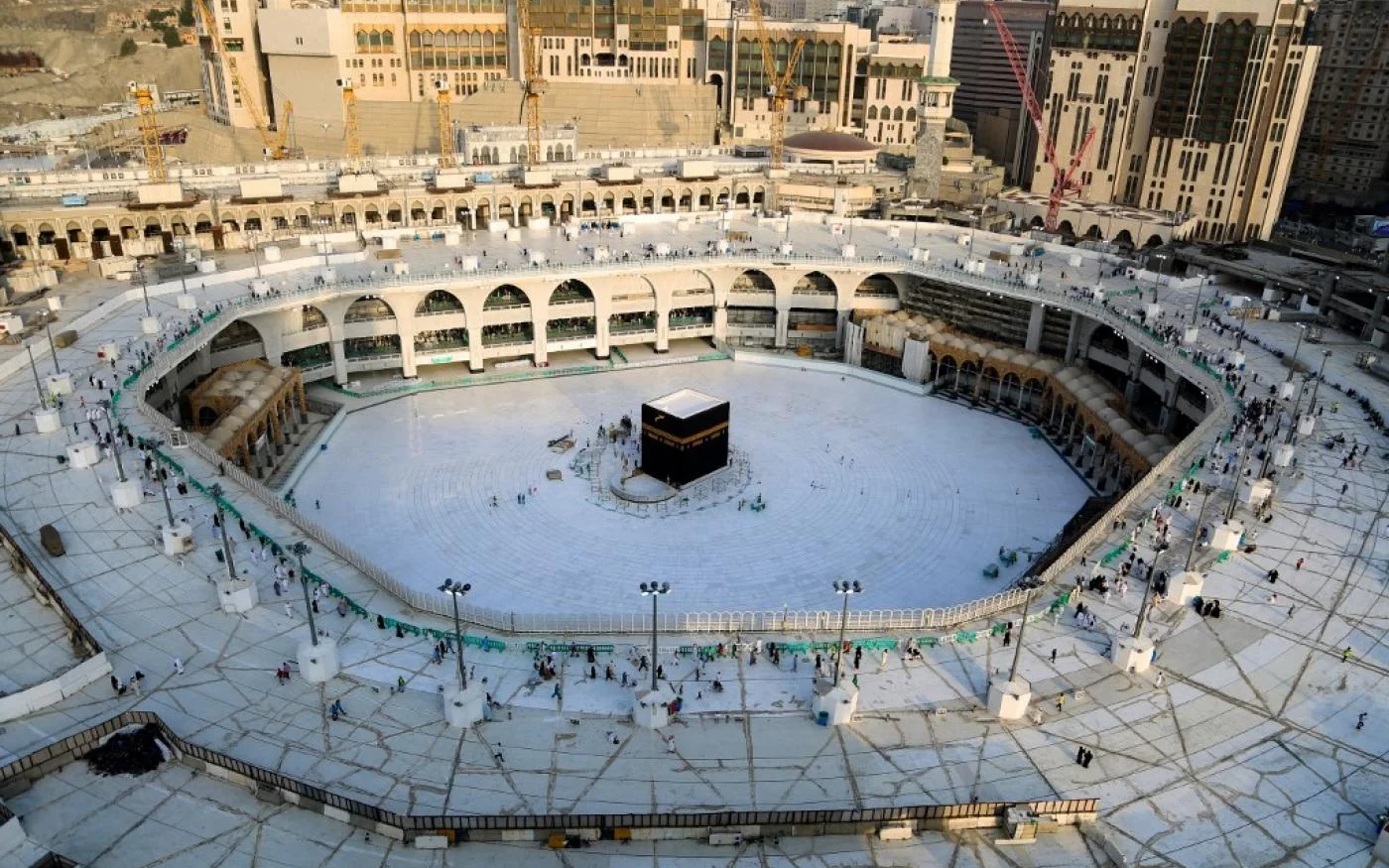 Chaque musulman valide qui en a les moyens est censé faire le hadj au moins une fois dans sa vie (AFP)