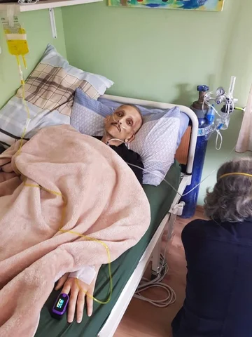 A photo released by supporters of Ibrahim Gokcek in hospital after ended his fast (Grup Yorum Solidarity Committee)