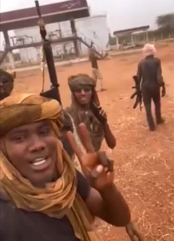 RSF soldiers celebrating and shooting guns into the air near Heglig, Monday 8 December 2025 (Social media)