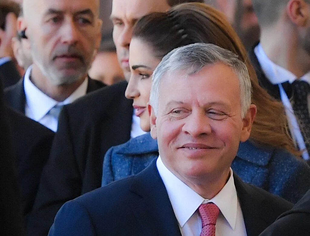 Le roi Abdallah II de Jordanie rencontre des députés à Amman, le 28 novembre 2021 (Yousef Allan/Palais royal jordanien/AFP)