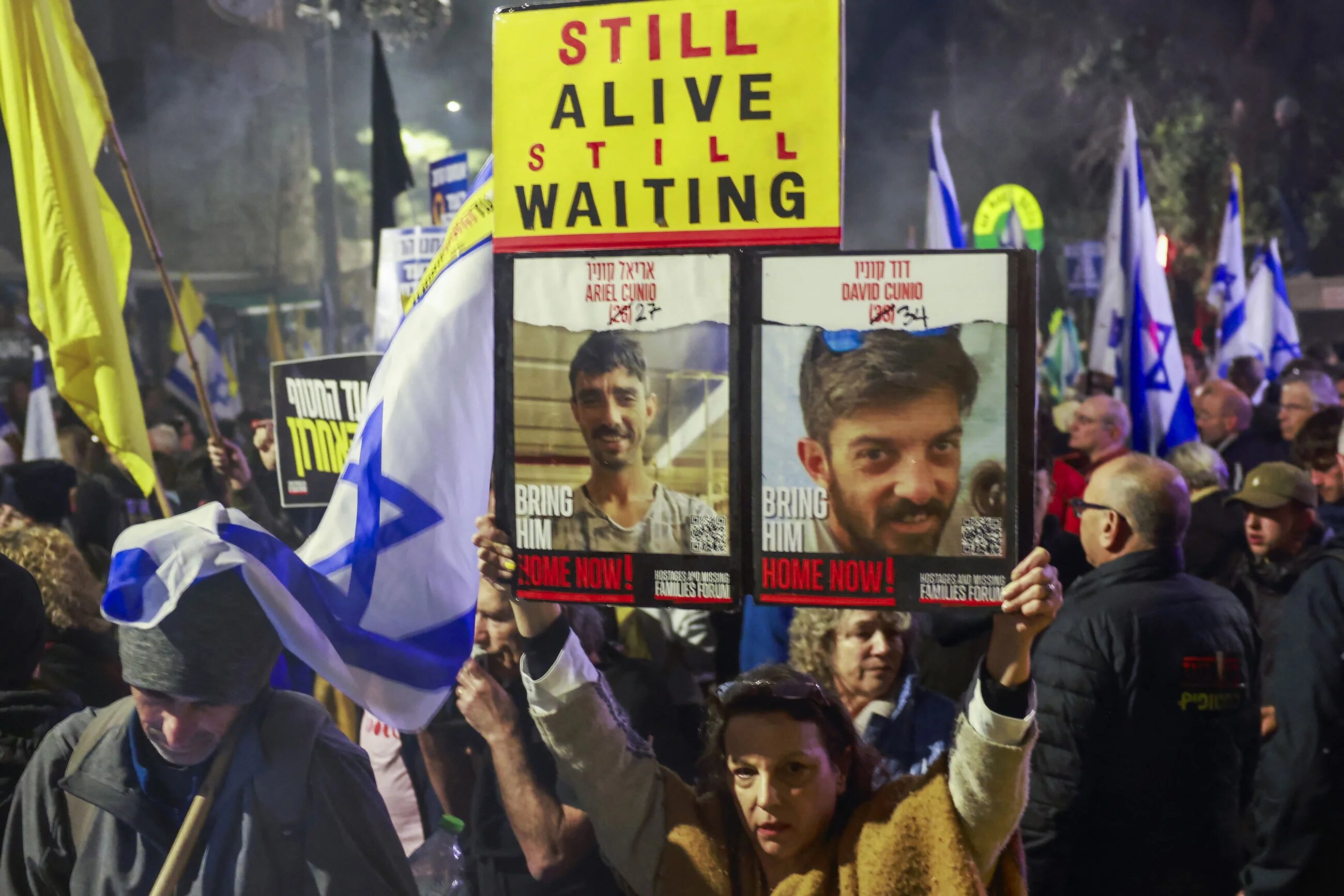 Protest held for Israeli captives in Gaza outside Prime Minister Benjamin Netanyahu's residence in Jerusalem on 2 March 2025 (AFP/Menahim Kahana)