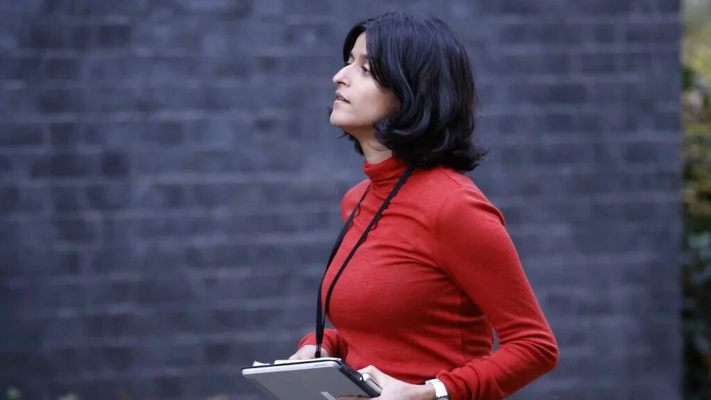 Munira Mirza, enters Downing street as Boris Johnson's policy chief on November 13, 2020 (AFP)