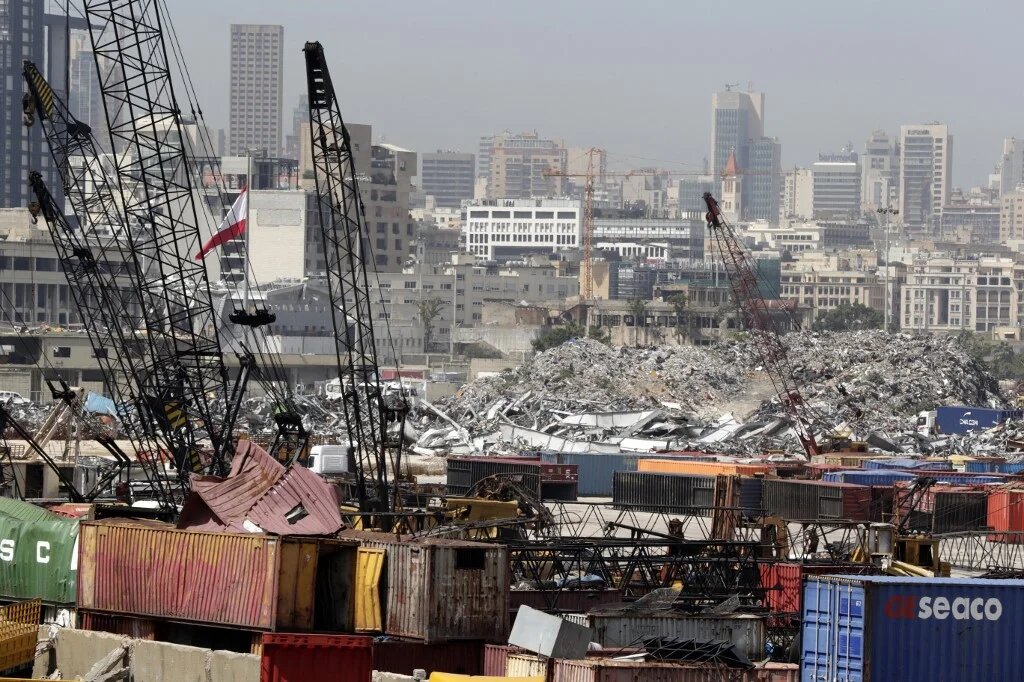 Au-delà des enjeux commerciaux autour de la reconstruction du port, c’est aussi une lutte d’influence géopolitique qui oppose en filigrane puissances régionales et internationales (AFP)