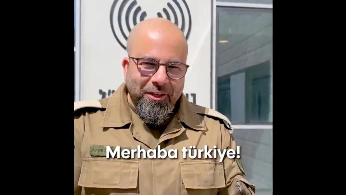 Arye Sharuz Shalicar caused controversy as a German-language spokesperson (screenshot)
