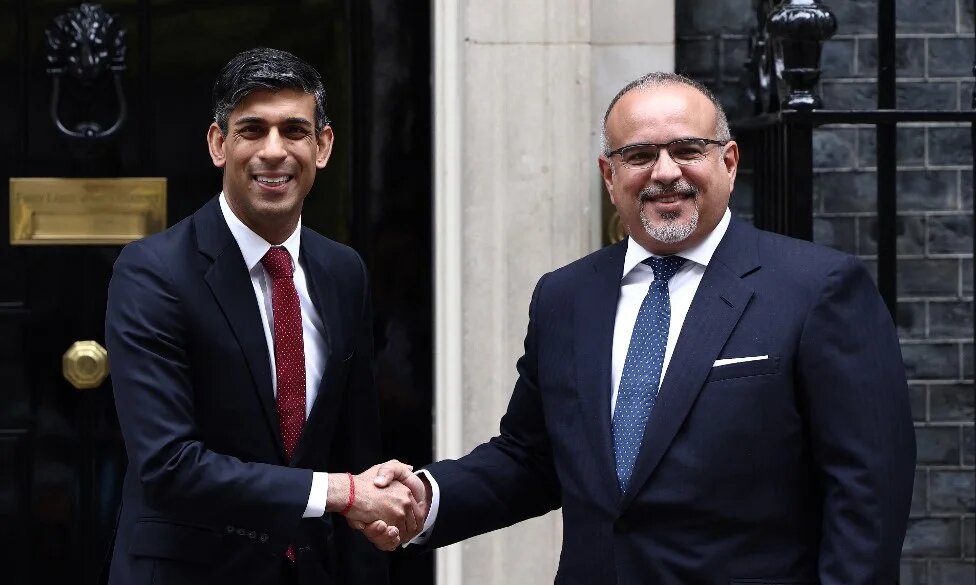 British Prime Minister Rishi Sunak greets Bahrain's Prime Minister Prince Salman Bin Hamad Al Khalifa on the steps of 10 Downing Street on 3 July 2023 (AFP)