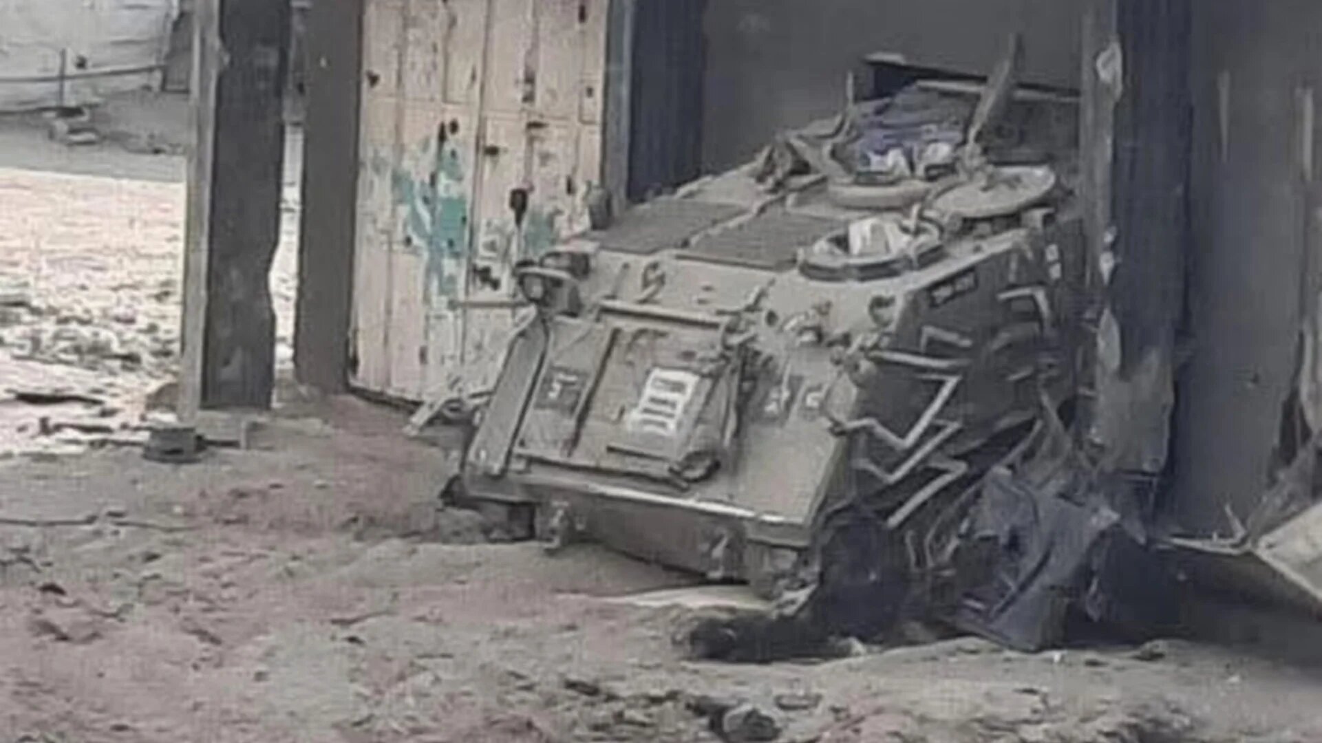 An Israeli explosive-laden vehicle, likely an M113 armoured personnel carrier, pictured in Gaza (X)