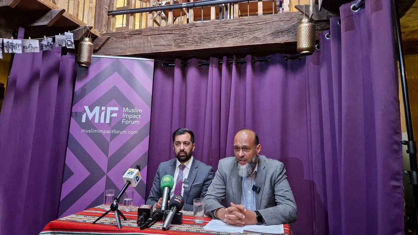 Humza Yousaf (L) and Javed Khan (R) at the Muslim Impact Forum Launch at Palestine House on 25 September (Imran Mulla/MEE)