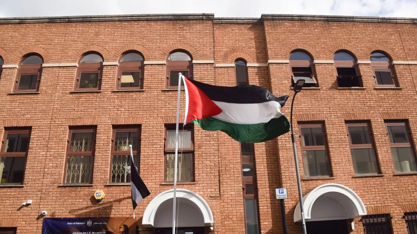 A Palestinian flag outside the Embassy of Palestine, formerly the Palestinian Mission to the United Kingdom, in London, as the UK recognises Palestine as an independent state, on 22 September 2025 (Vuk Valcic/ZUMA Press Wire)