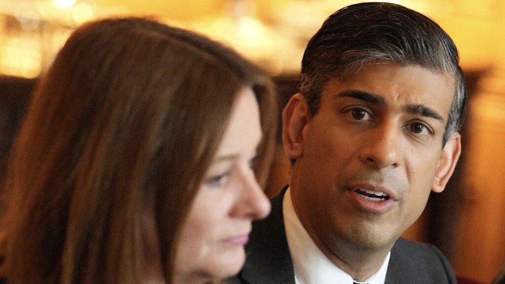 Prime Minister Rishi Sunak (R) and Education Secretary Gillian Keegan meet with university vice-chancellors and representatives from the Union of Jewish Students, at 10 Downing Street, London, 9 May 2024 (Carl Court/AFP)