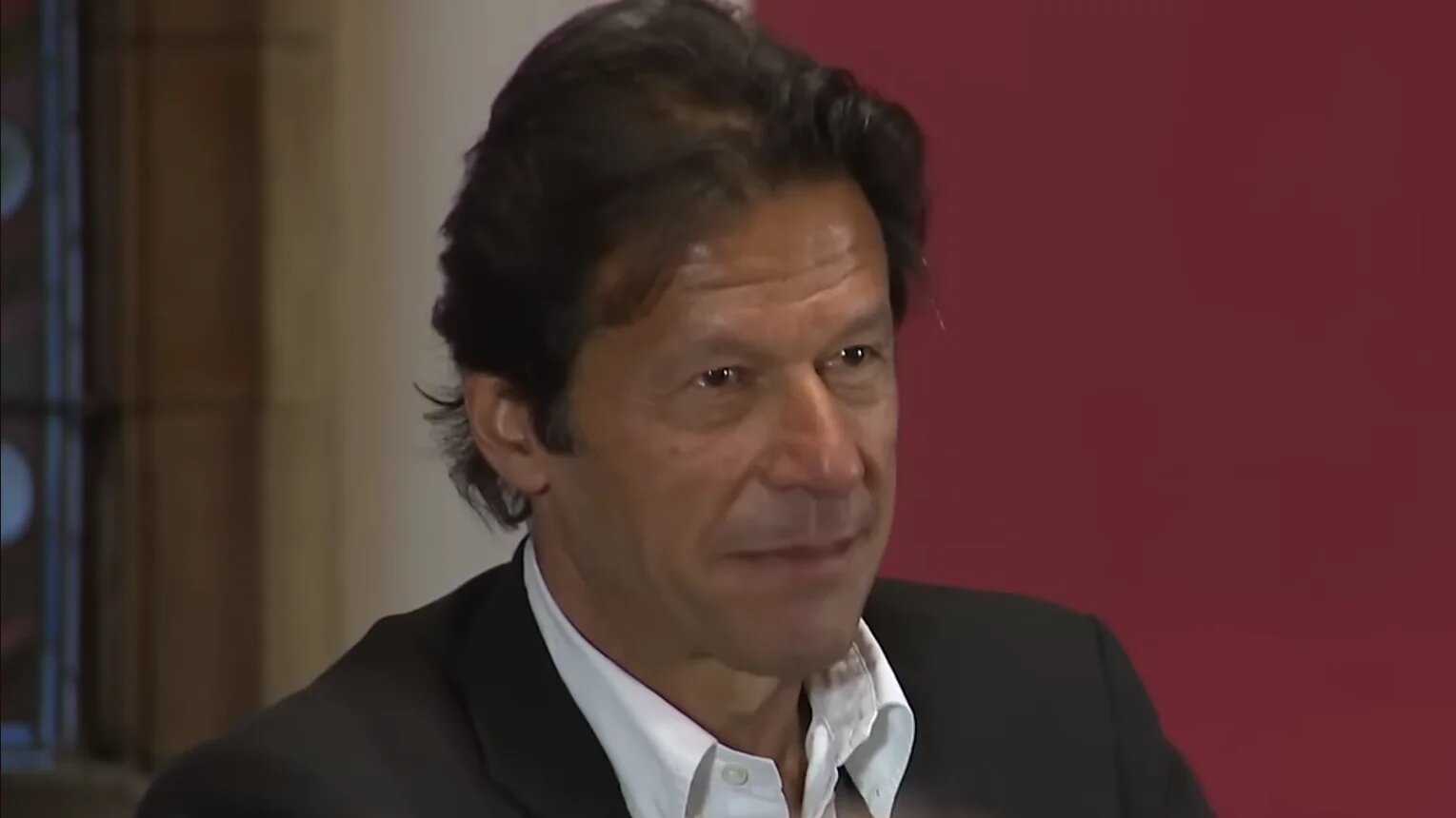 Imran Khan addressing the Oxford Union in 2013 (Screengrab/ YouTube)