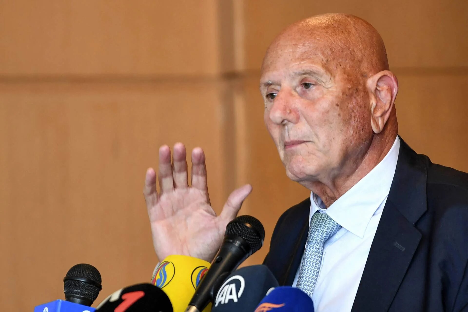 Tunisian politician Ahmed Najib Chebbi speaks during a press conference in Tunis, announcing the launch of the National Salvation Front, 26 April 2022 (AFP)