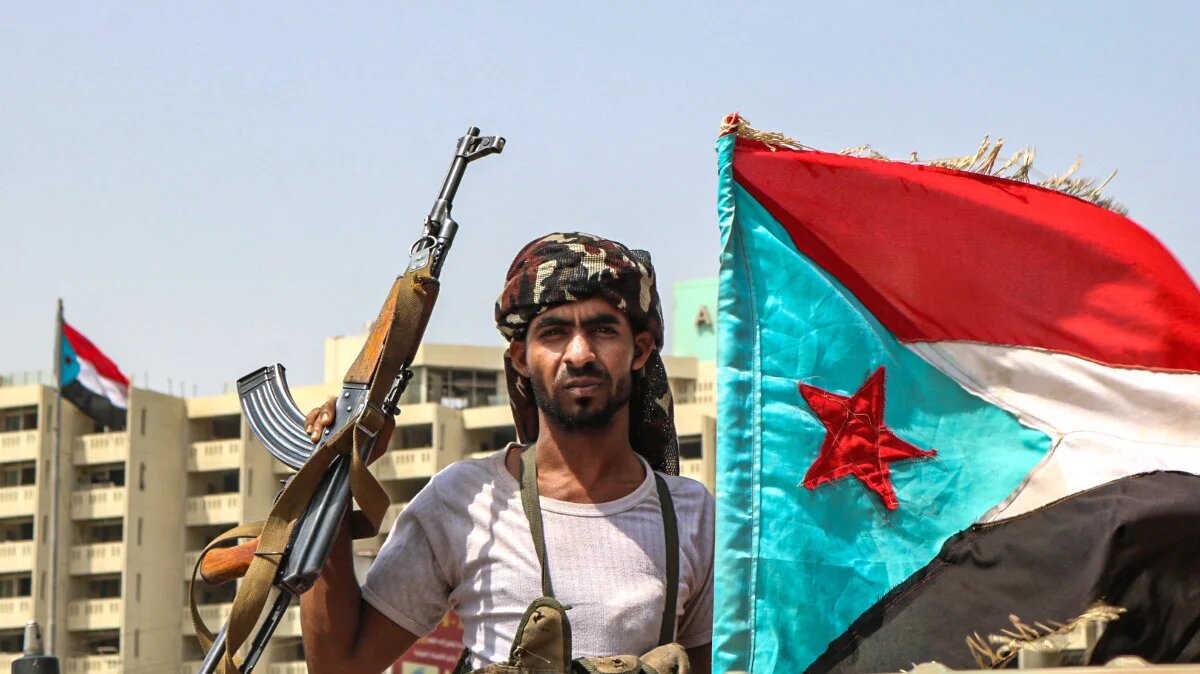 A fighter from the UAE-trained Security Belt Force, which is dominated by members of the Southern Transitional Council (STC), in the southern Yemeni city of Aden on 29 August 2019 (Nabil Hasan/AFP)