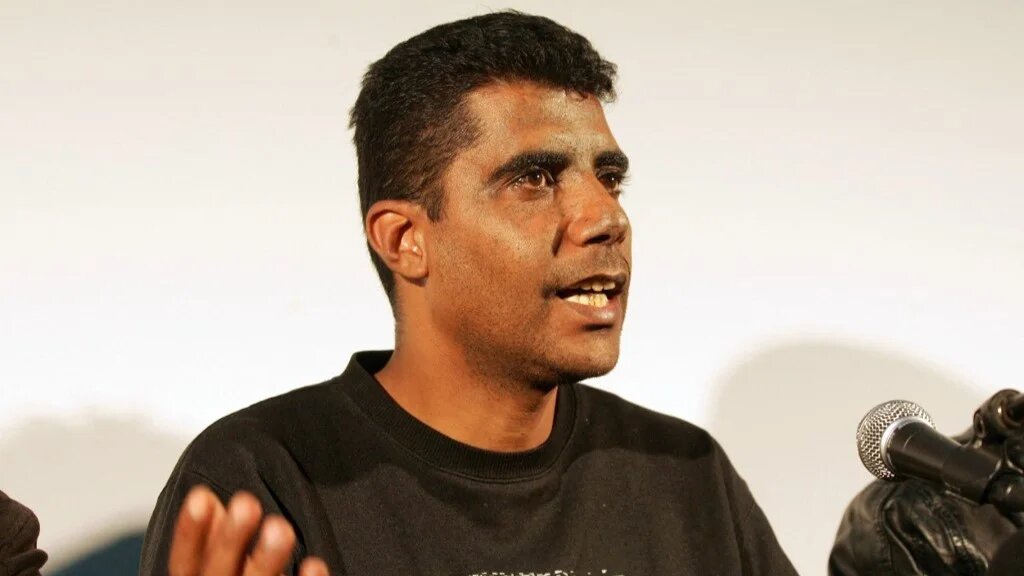 Zakaria Zubeidi speaks during a news conference to condemn the killing of Arab-Jewish actor and director Juliano Mer-Khamis at The Freedom Theatre on 5 April, 2011 (AFP/Saif Dahlah)