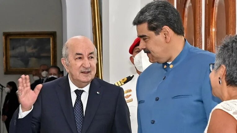 Venezuelan President Nicolas Maduro is received by Algerian President Abdelmadjid Tebboune in Algiers on 9 June 2022 (Jhon Zerpa/Venezuelan Presidency/AFP)