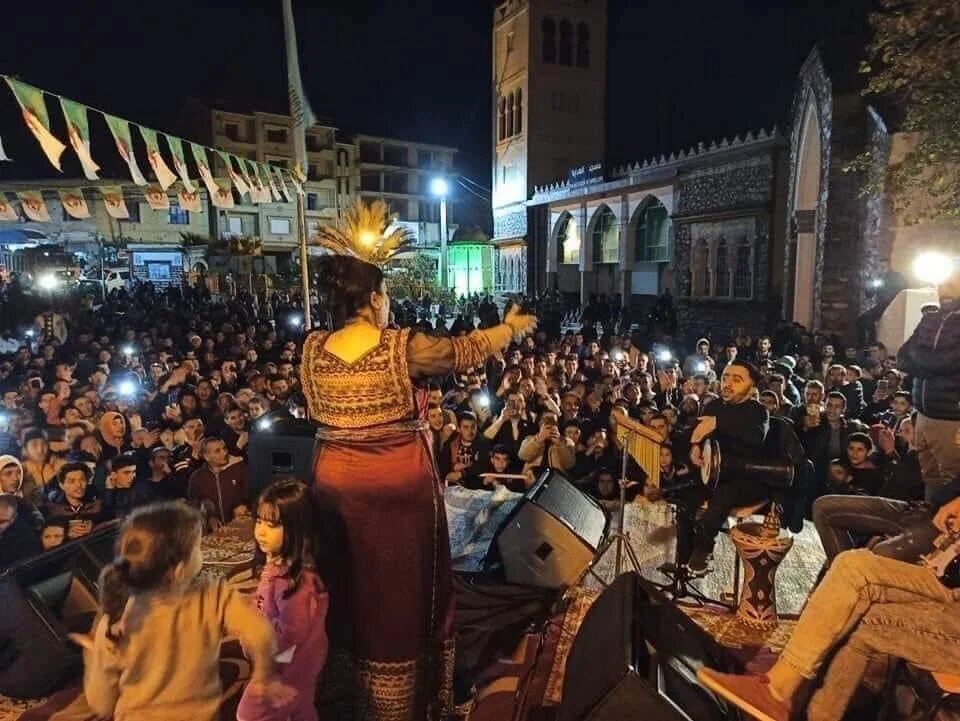 Un imam s’est emporté contre un gala de musique organisé près de sa mosquée, à M’Chedallah, en Kabylie, à l’est d’Alger (réseaux sociaux)