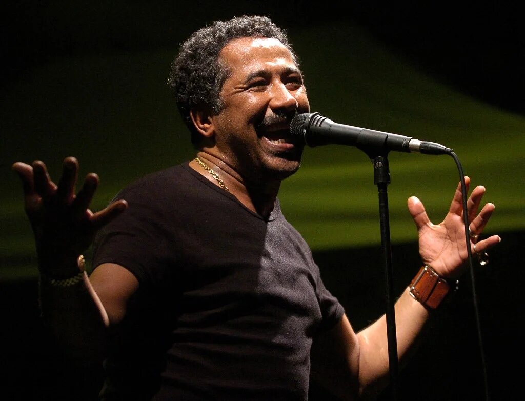 Cheb Khaled a joué un grand rôle dans le succès du raï à l’international dès la fin des années 1980 (AFP/Fethi Belaid)