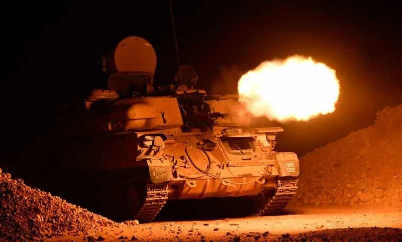 Exercice nocturne de l’armée algérienne, le 6 juin 2022, près de la frontière avec le Maroc (Ministère de la Défense algérien)