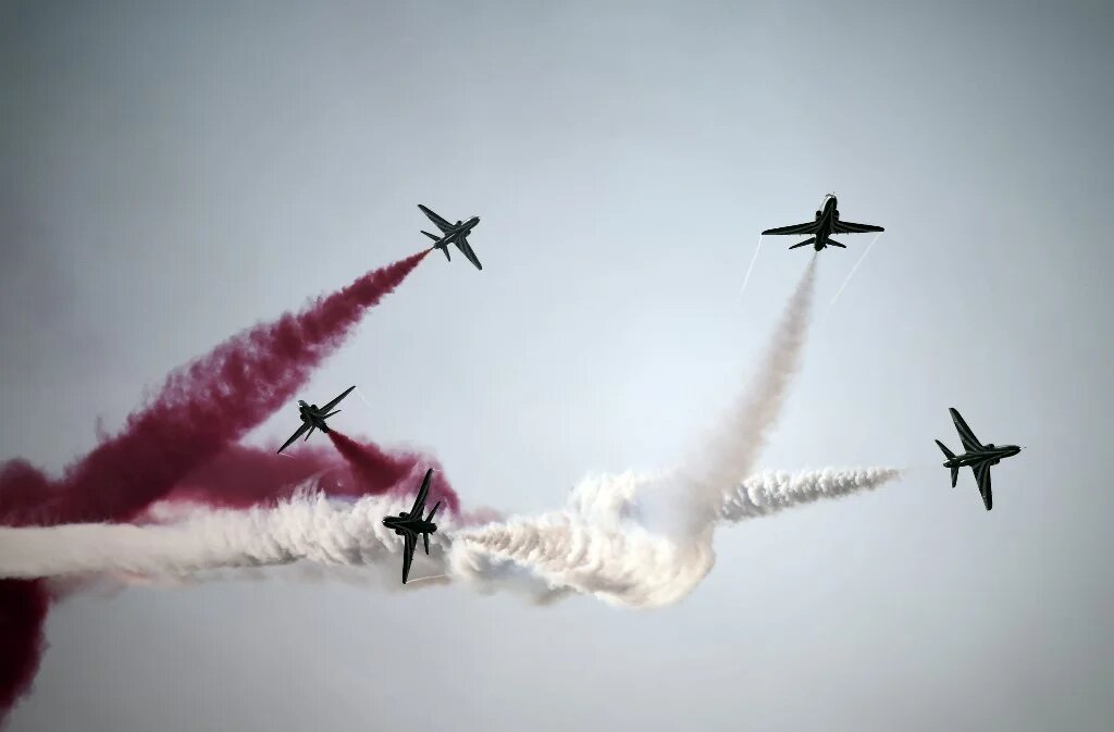 Saudi Hawks display team perform during the opening of the Bahrain International Airshow 2016, in Sakhir, south of the capital Manama, on 21 January 2016 (AFP)