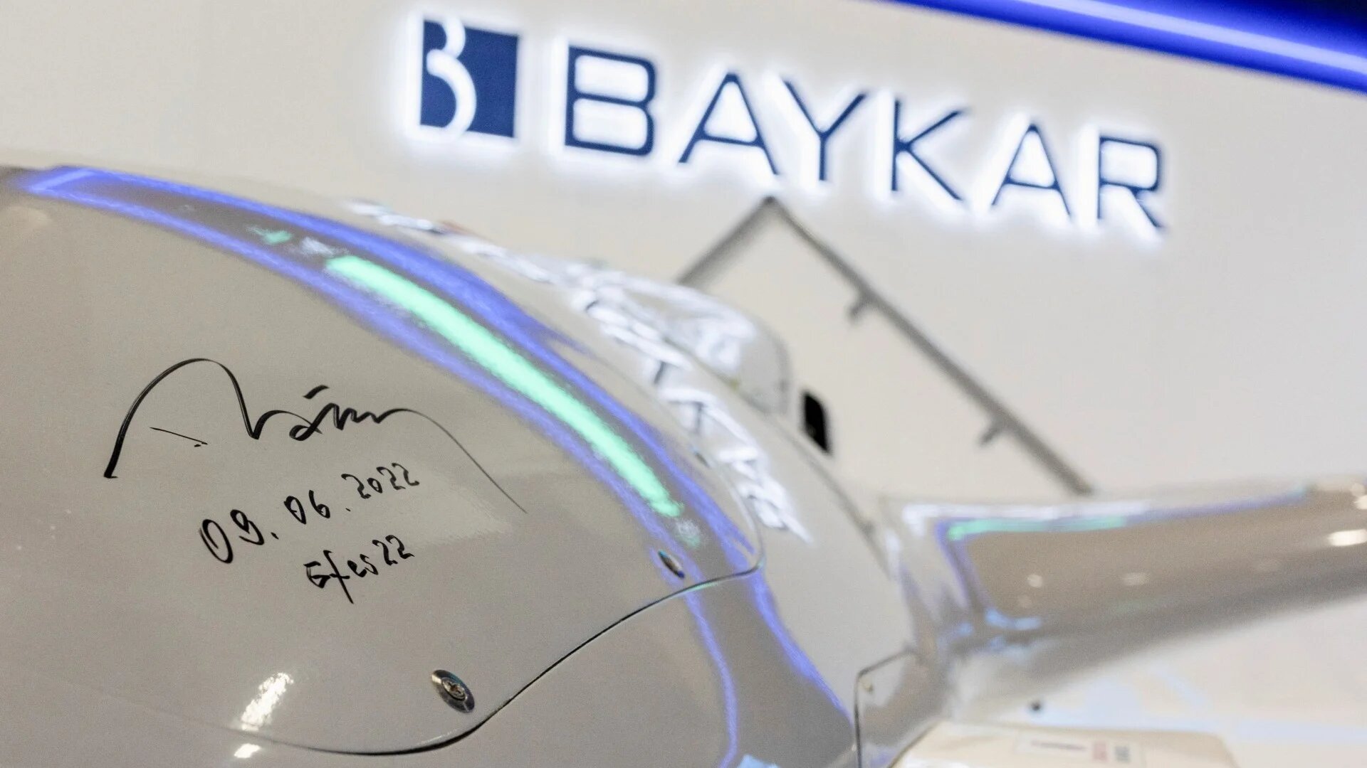 The signature of Turkey's President Recep Tayyip Erdogan is pictured on a Bayraktar drone in Istanbul, 27 October 2022 (Reuters/Umit Bektas)