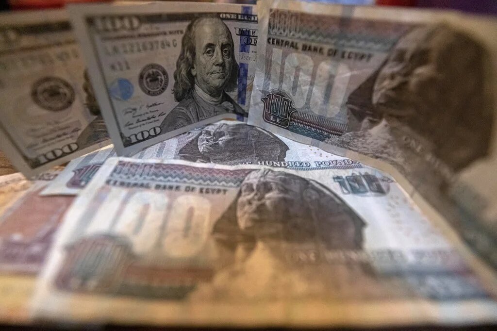L’Égypte n’a plus que 34 milliards de dollars (31,6 milliards d’euros) de réserve contre 41 en février (AFP/Khaled Desouki)
