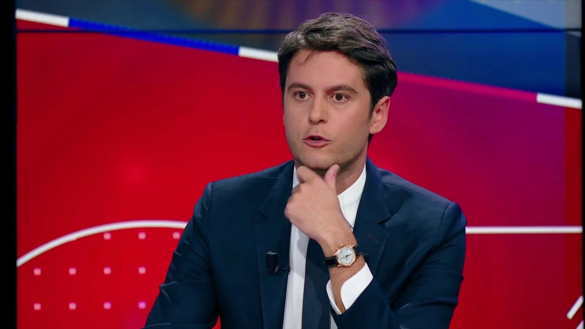 Pour son centième jour à la tête du gouvernement français, Gabriel Attal a appelé jeudi à un « vrai sursaut d’autorité », visant en particulier « l’addiction à la violence » d’une partie de la jeunesse et le « séparatisme islamiste » (X/@BFMTV)