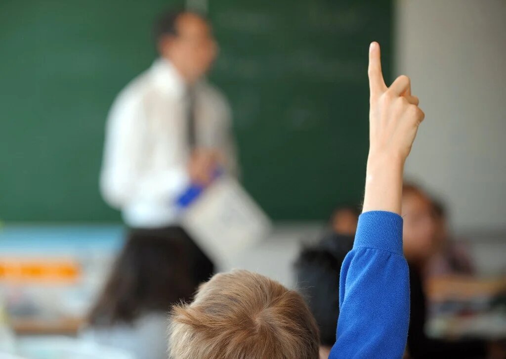  « Contrairement aux générations enseignantes précédentes, les enseignants actuels ont sans doute moins de connaissancessur les faits religieux » – Charles Mercier (AFP/Frederick Florin)
