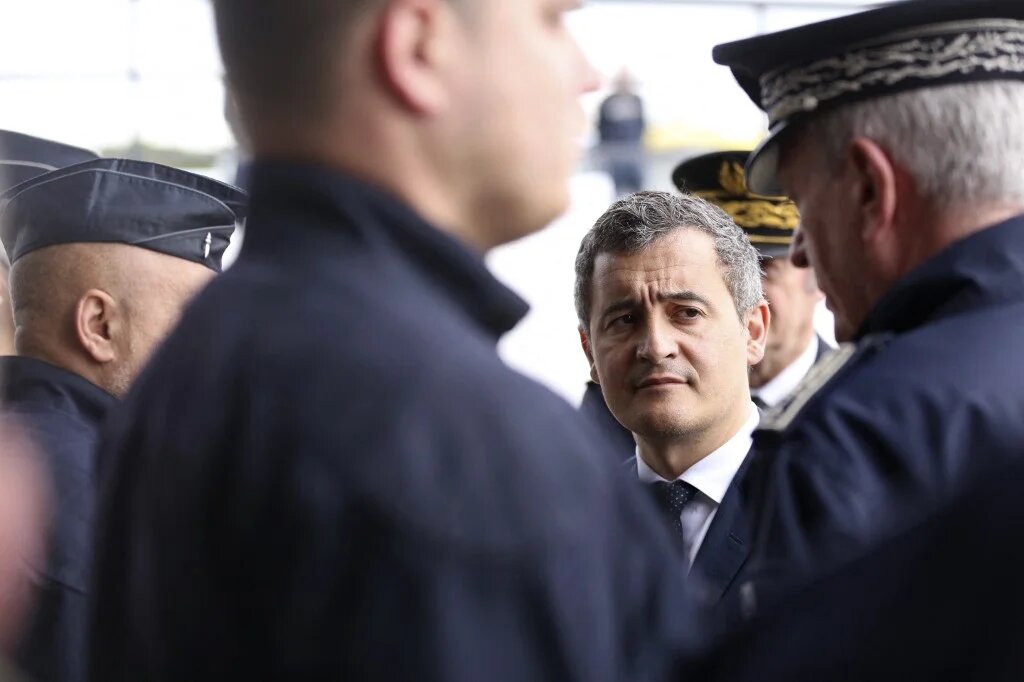 Le ministre de l’Intérieur Gérard Darmanin a annoncé une sanction ciblant le brigadier-chef Amar Benmohamed juste après la révélation publique des faits (AFP/Pascal Pochard-Casabianca)