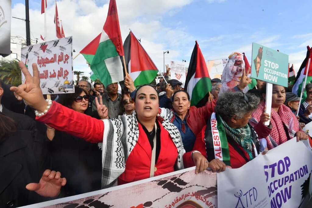 Manifestation de soutien à la population de Gaza, dans le centre de Tunis, le 29 novembre 2023 (AFP/Fethi Belaïd)